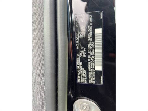 2022 Volvo XC90 T6 Momentum 7-Passenger