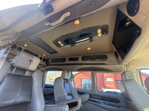 2016 Chevrolet Express 2500