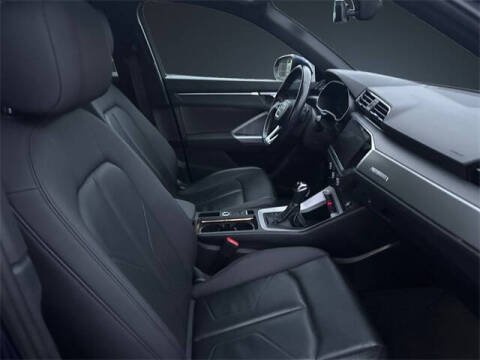 2023 Audi Q3 quattro S line Premium 45 TFSI