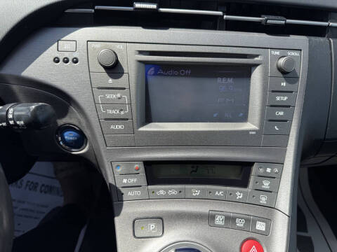 2014 Toyota Prius One