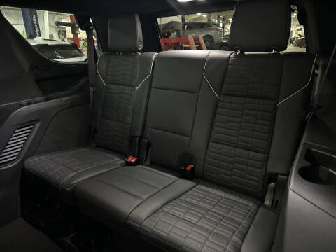 2024 Cadillac Escalade Sport Platinum