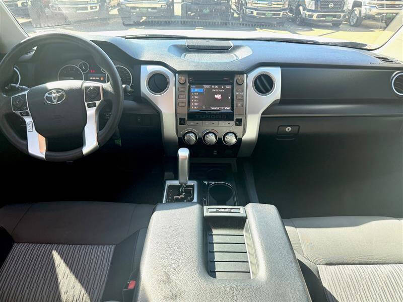 2017 Toyota Tundra SR5