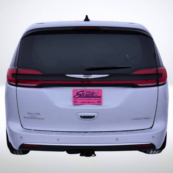 2024 Chrysler Pacifica Limited