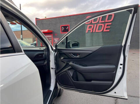 2023 Subaru Outback Premium