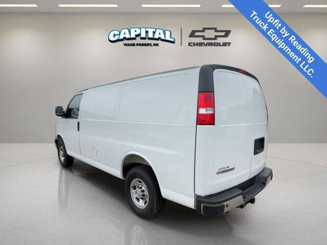 2025 Chevrolet Express 2500