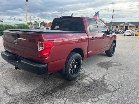 2017 Nissan Titan S