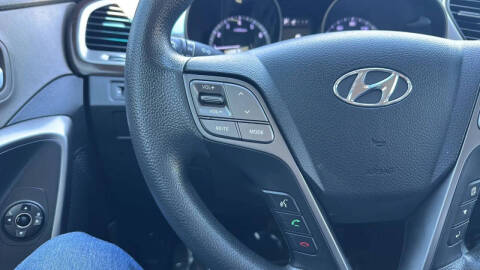 2018 Hyundai Santa Fe SE