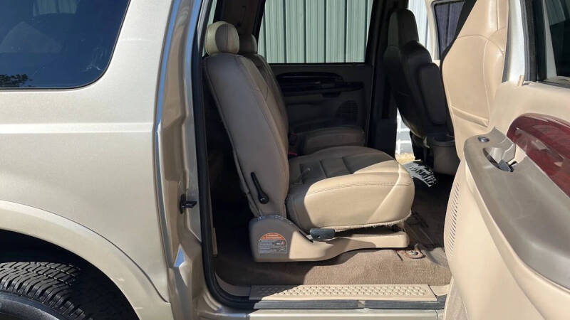 2004 Ford Excursion Limited