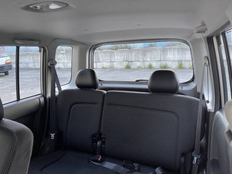2000 Toyota BB