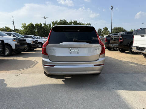 2023 Volvo XC90 B5 Core