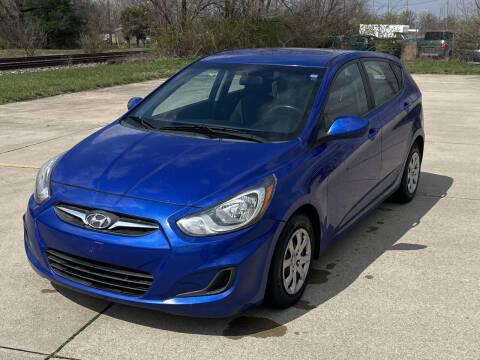 2014 Hyundai Accent for sale at Mr. Auto in Hamilton OH