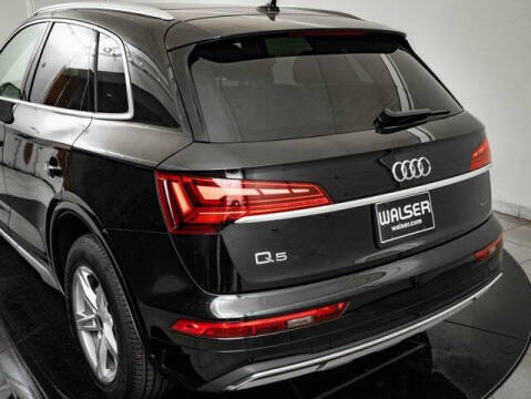 2023 Audi Q5 quattro Premium 40 TFSI