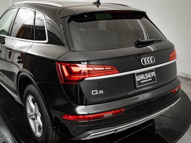 2023 Audi Q5 quattro Premium 40 TFSI