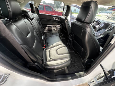2021 Ford Edge Titanium
