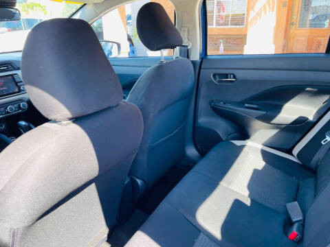 2021 Nissan Versa SV