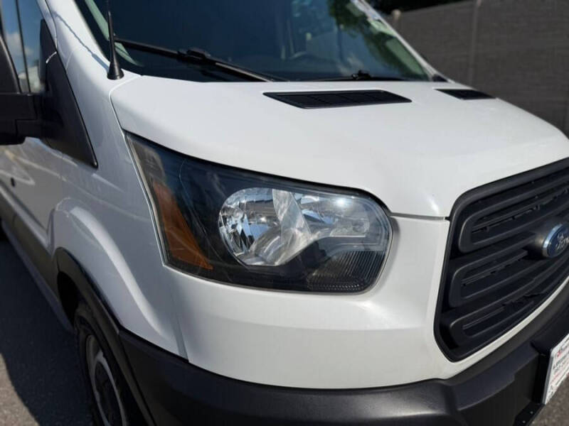 2019 Ford Transit 250