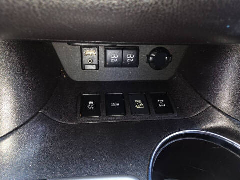 2017 Toyota Highlander LE