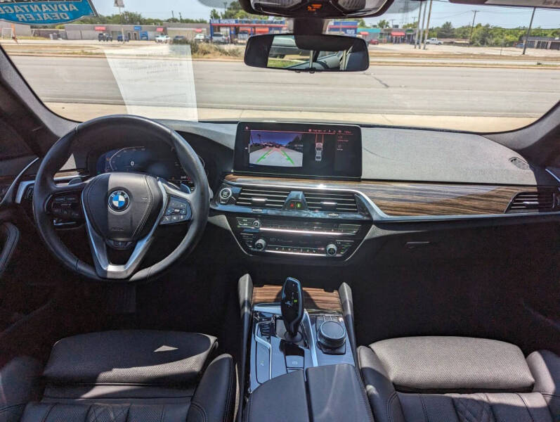 2021 BMW 5 Series 530i