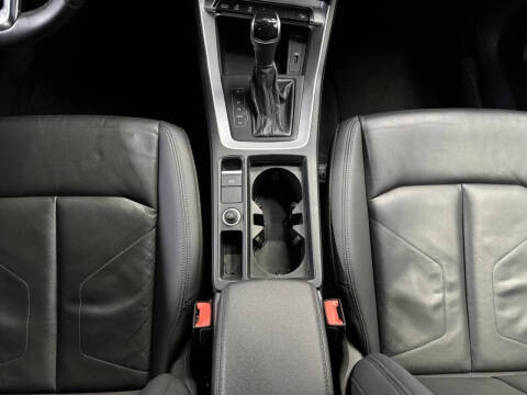 2019 Audi Q3 quattro Premium 45 TFSI