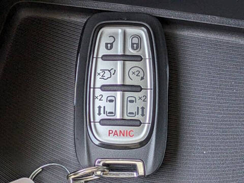 2026 Chrysler Voyager LX