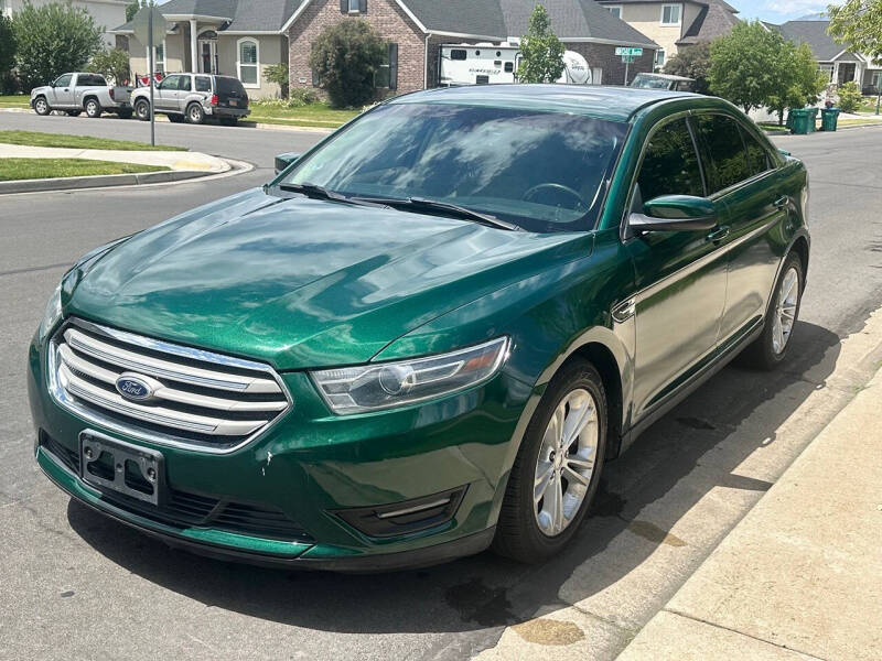 2015 Ford Taurus SEL