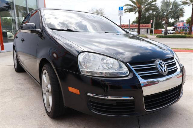 2009 Volkswagen Jetta  - $4,497