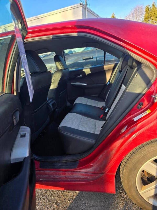 2012 Toyota Camry SE