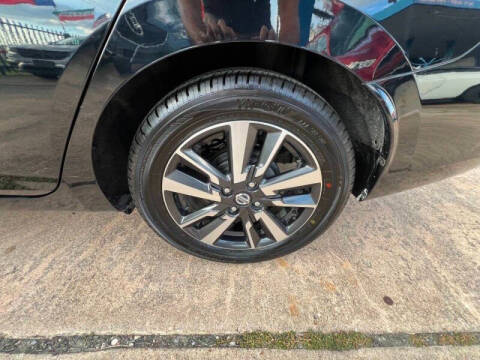 2021 Nissan Versa SV