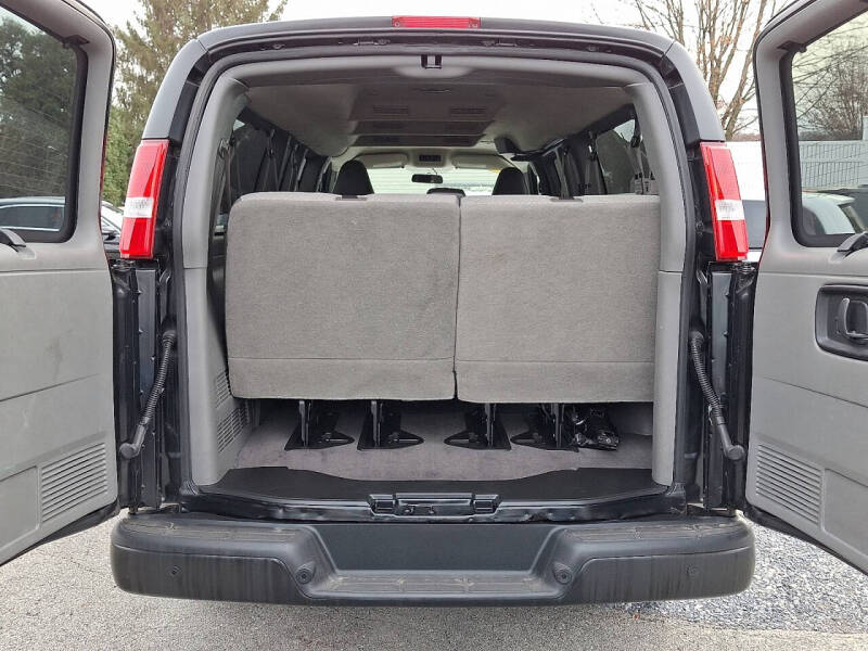 2021 Chevrolet Express LS 3500