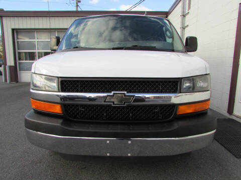2016 Chevrolet Express LT 3500