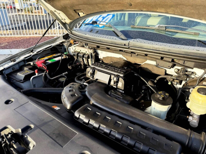 2005 Ford F-150 Lariat