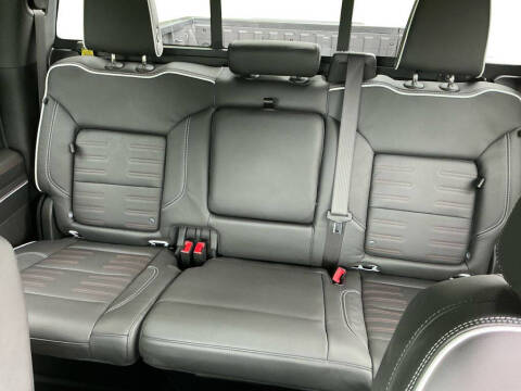 2025 GMC Sierra 1500 AT4X