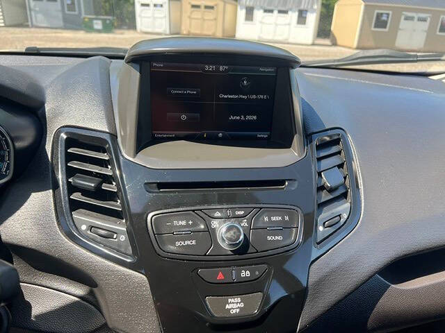 2014 Ford Fiesta SE