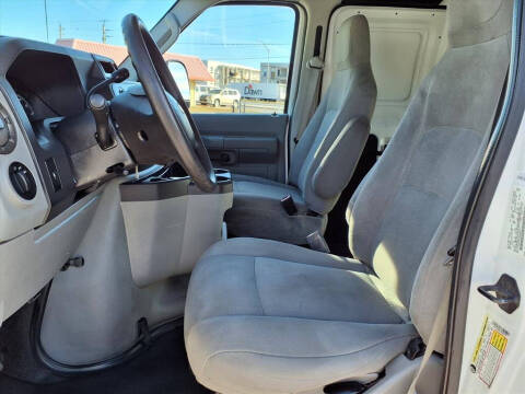 2012 Ford E-Series E-350 SD