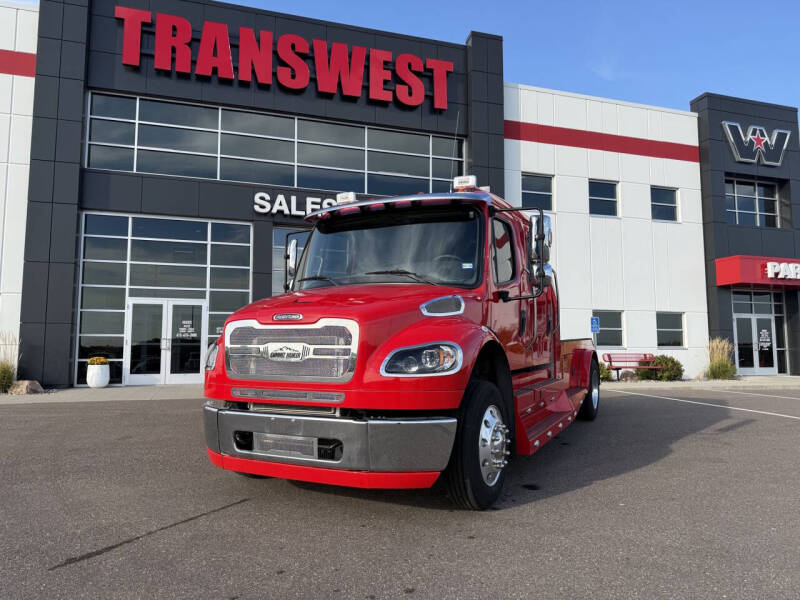 2023 Freightliner M2 106