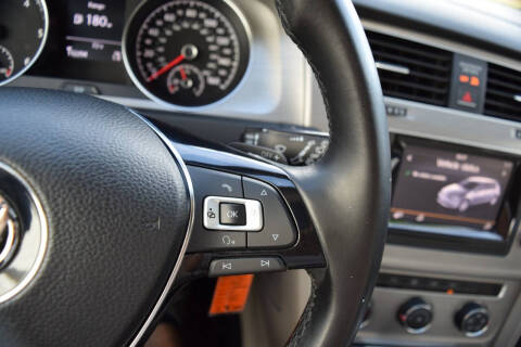 2015 Volkswagen Golf TDI SE