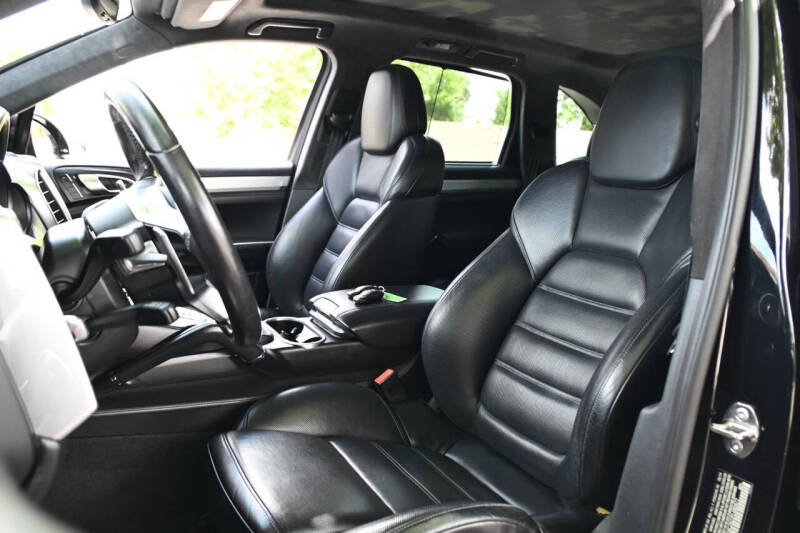 2015 Porsche Cayenne Turbo