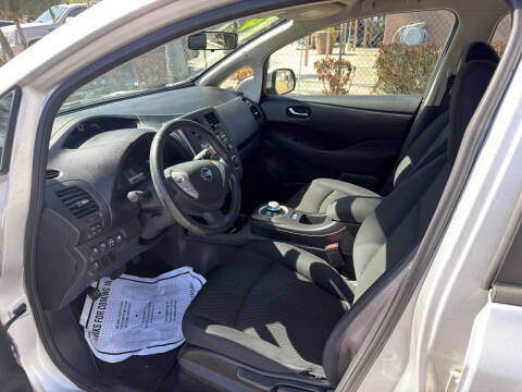 2014 Nissan LEAF S