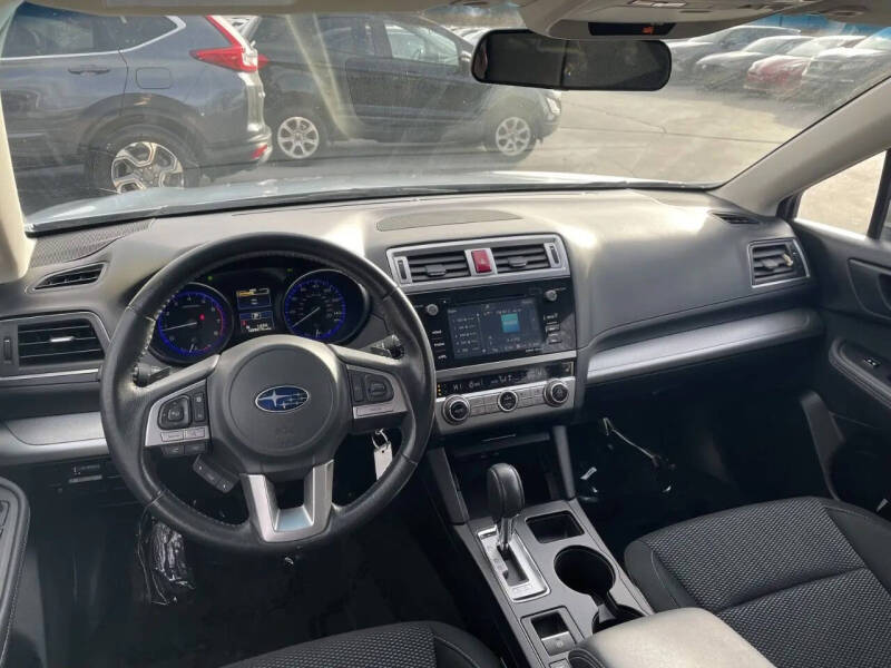 2017 Subaru Outback 2.5i Premium