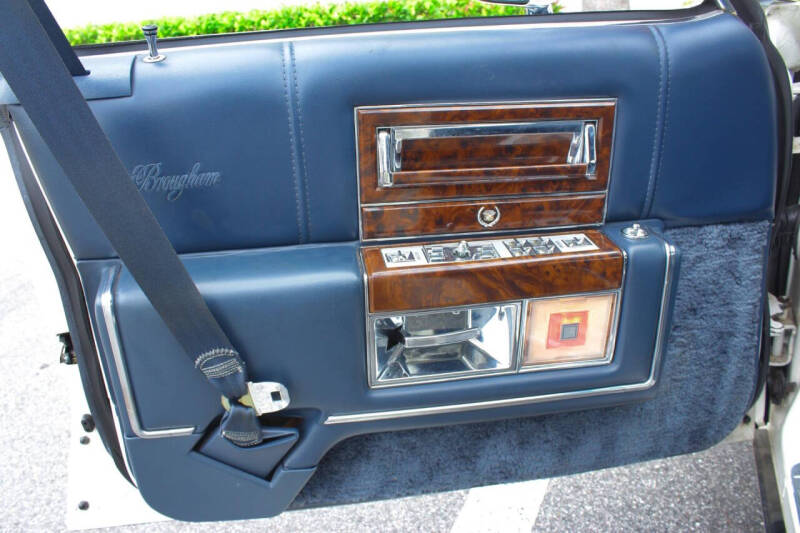 1990 Cadillac Brougham