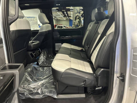 2023 Ford F-150 Lightning XLT