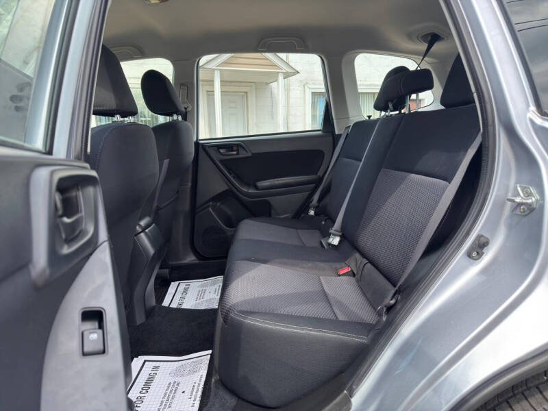 2016 Subaru Forester 2.5i