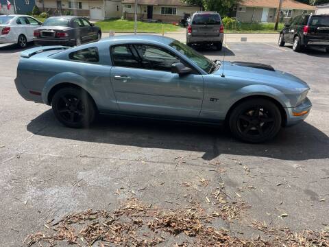 2006 Ford Mustang for sale at CHRIS AUTO SALES in Cincinnati OH