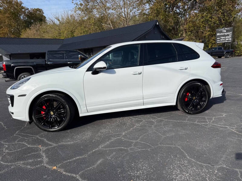 2017 Porsche Cayenne Turbo
