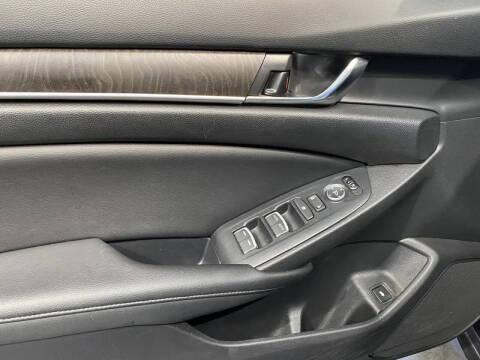 2020 Honda Accord Hybrid EX