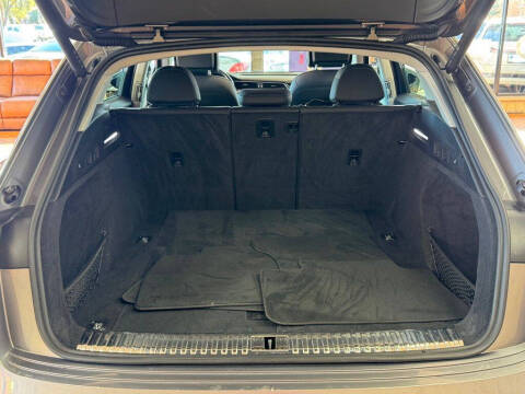 2021 Audi e-tron quattro Premium