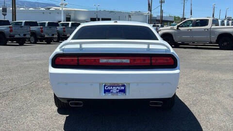 2014 Dodge Challenger R/T Plus