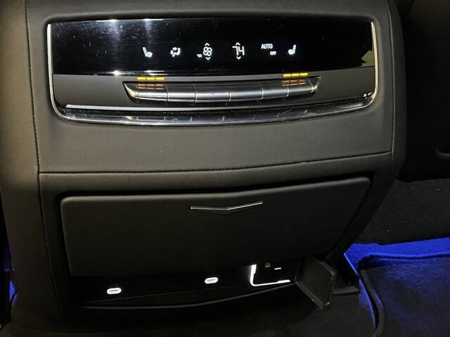 2021 Cadillac Escalade ESV Luxury