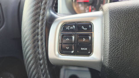 2011 Dodge Charger R/T Max