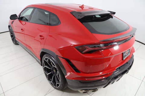 2024 Lamborghini Urus Performante